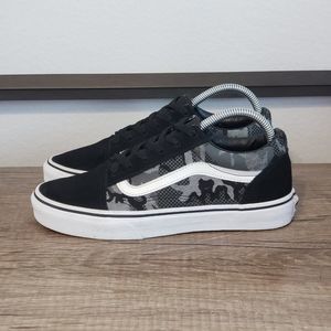Vans Old Skool Women's Skate Shoes Size 7.5 (6 Youth) Black Camo